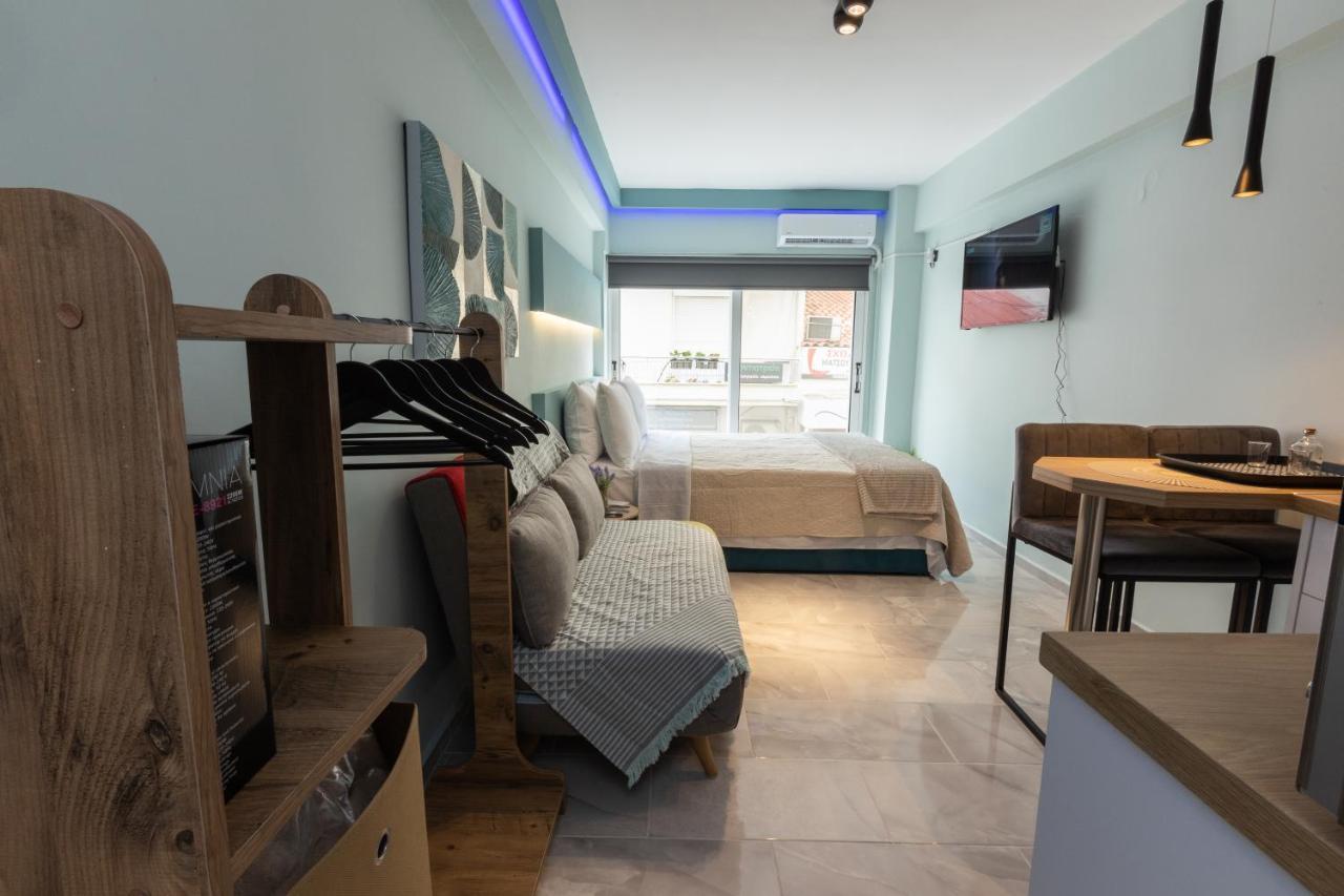 Ellmar - New & Modern Studio In The Center Chalkida Exterior foto